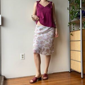 Ellie Tahari silk sleeveless blouse plum